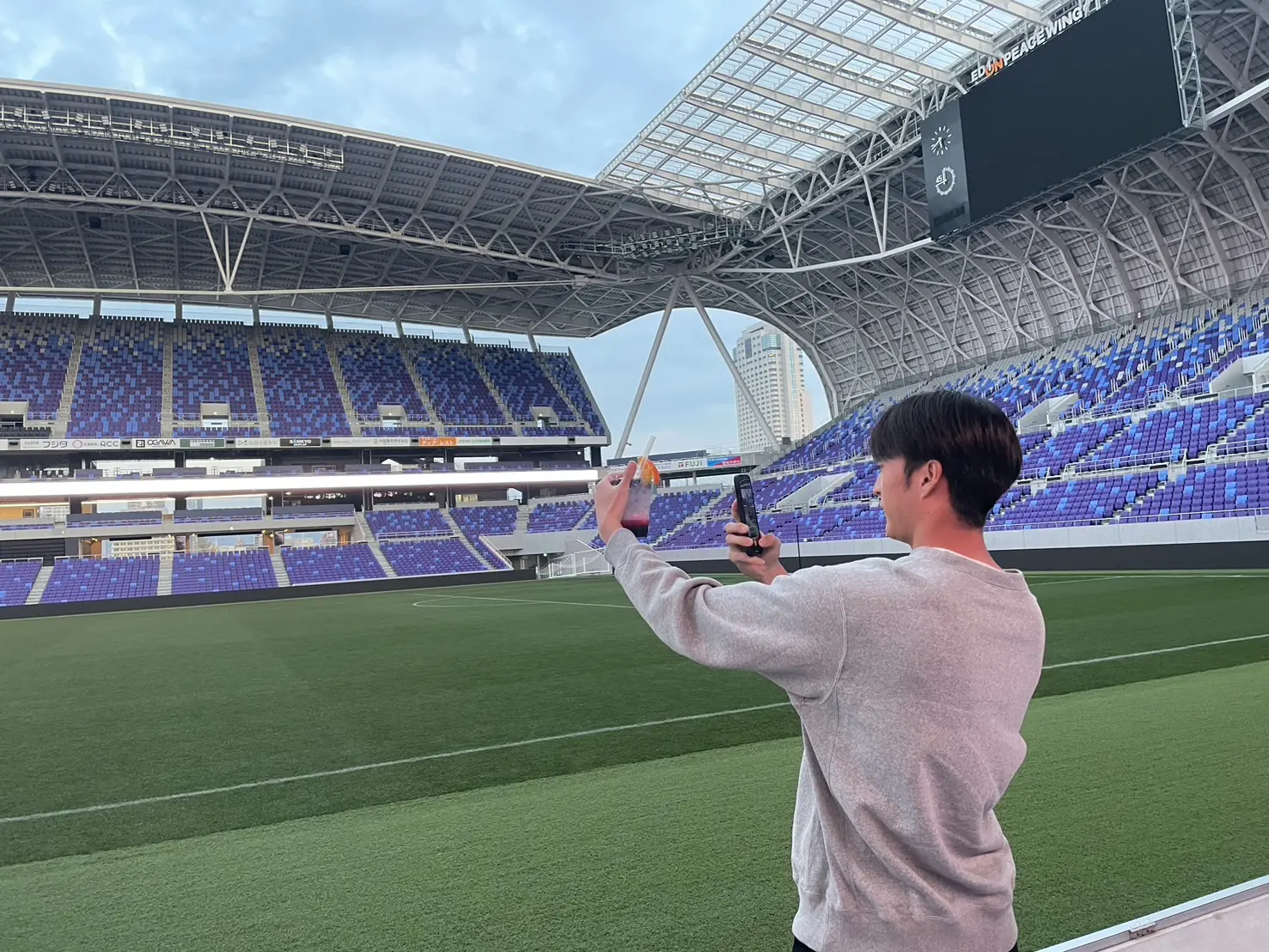 2月20日ゲストはMF川村拓夢選手！ | 広島FM【公式】