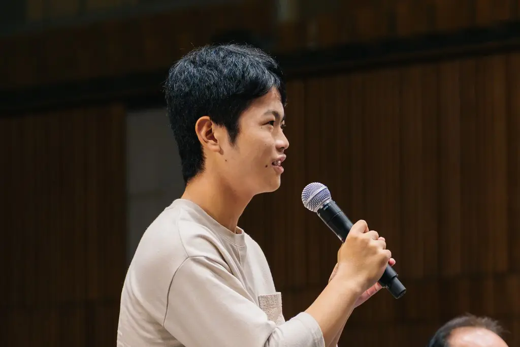9ジラジ公開録音 山之内すずトークショー | 広島FM【公式】